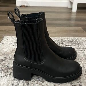 Steve Madden Brontey Chelsea Boot
